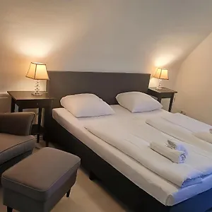 https://hotel-restaurant-franky.hamburg-hotels-de.com